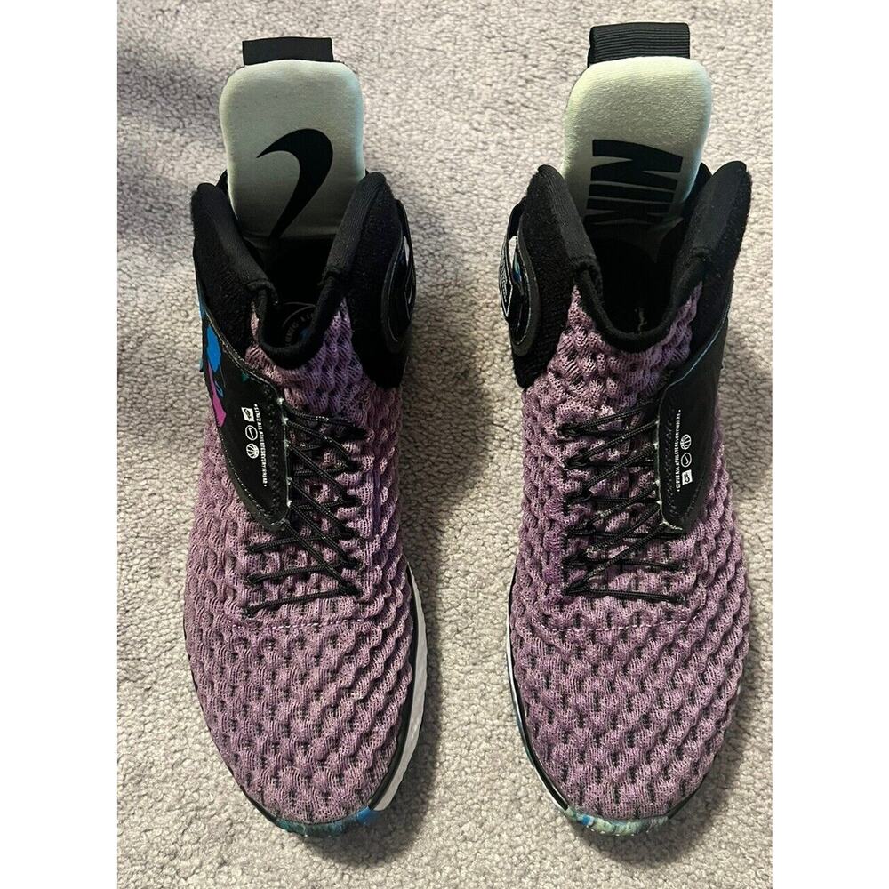 Nike Air Zoom UNVRS Vivid Purple - Size 6.5